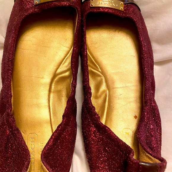 Coach Darsi Metallic Burgundy ballet flats with Gold hardware size 8.5 - Picture 5 of 16